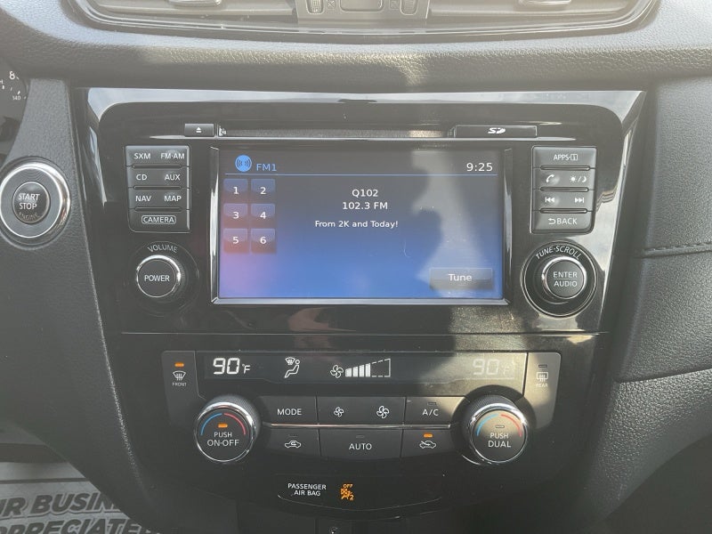 2017 Nissan Rogue SV