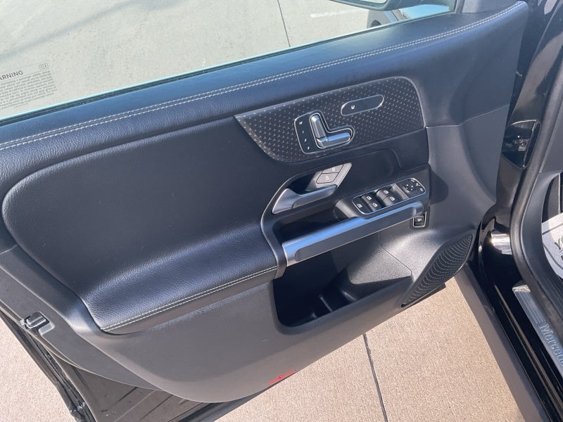 2025 Mercedes-Benz GLB GLB 250