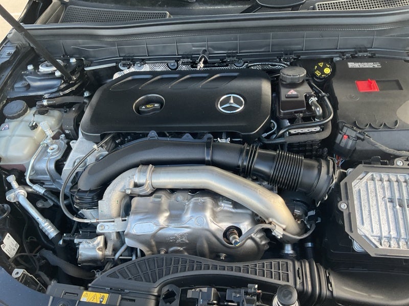 2025 Mercedes-Benz GLB GLB 250